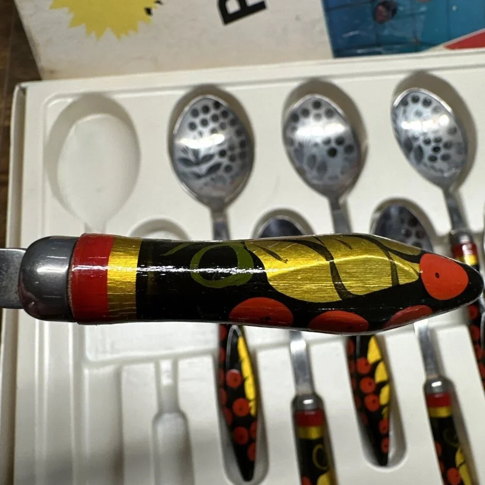 Vintage Russian 6 Person Table‎ Set  Handpainted Wood Spoons 6 Small 5 Large Box